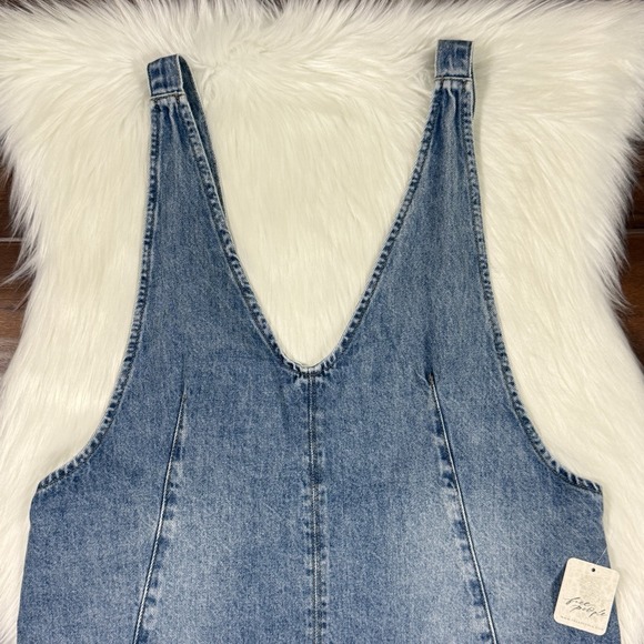 We The Free People Women's Size Medium Denim High Roller Skirtall Overall Dress - Picture 2 of 11